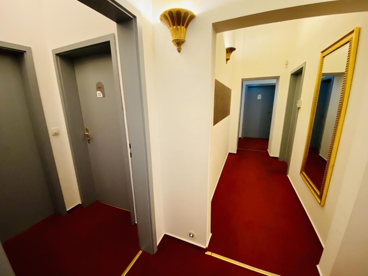 Doppelzimmer Humidor, Direkt Am Alten Strom Rostock Dış mekan fotoğraf