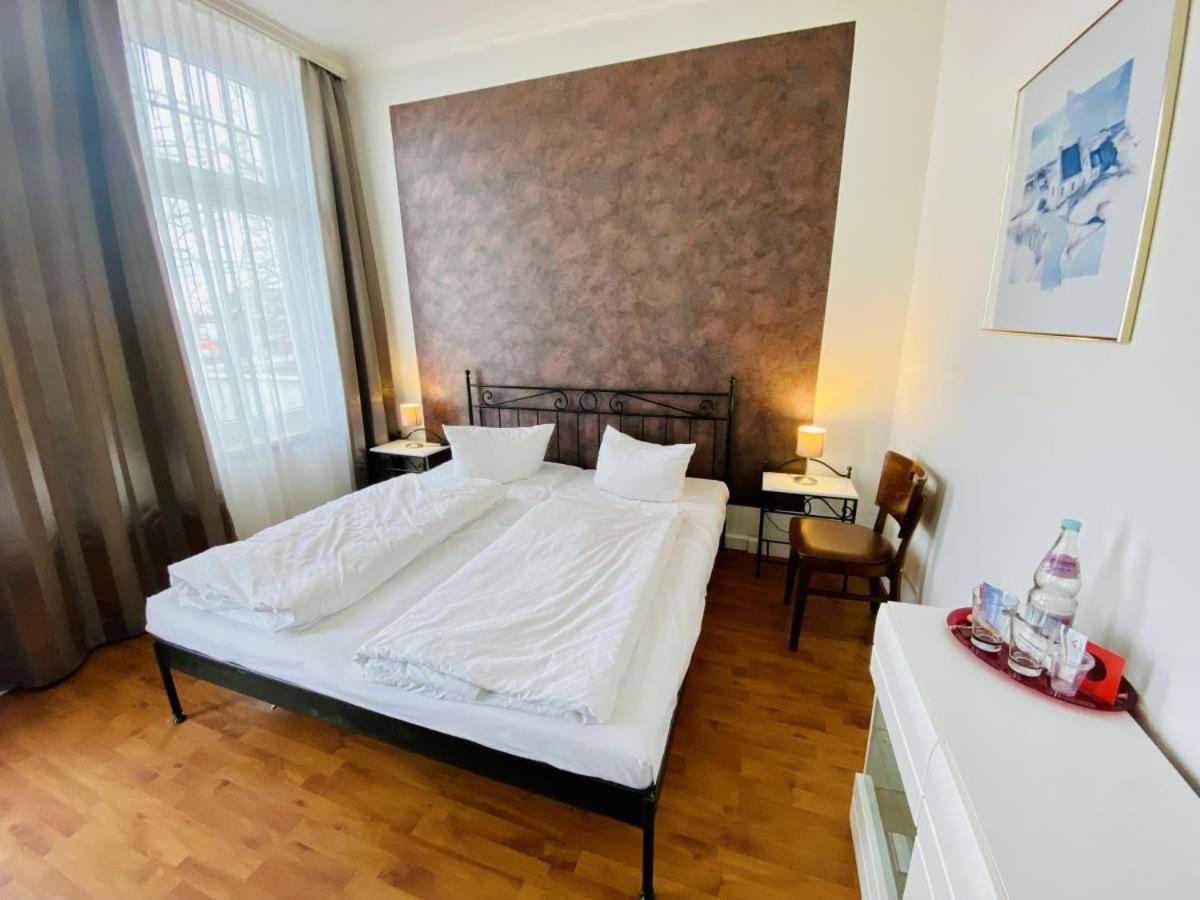 Doppelzimmer Humidor, Direkt Am Alten Strom Rostock Dış mekan fotoğraf
